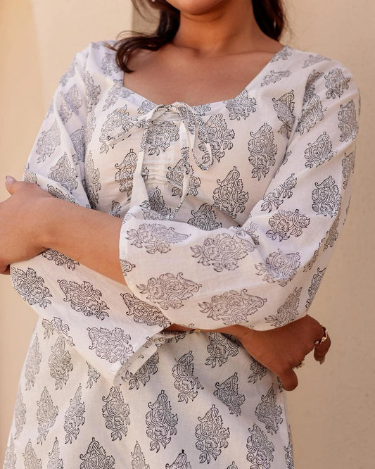 Shwetangi Corset kurti