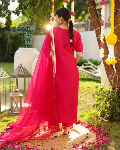Riha Pink Suit Set