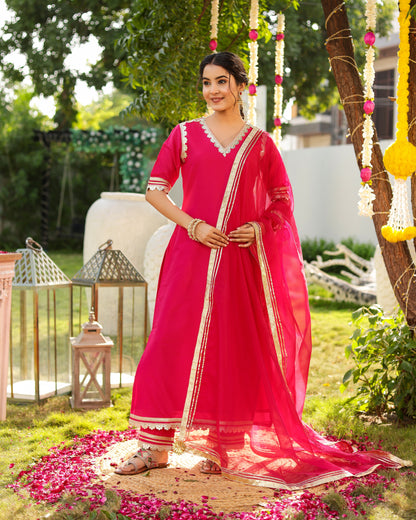 Riha Pink Suit Set