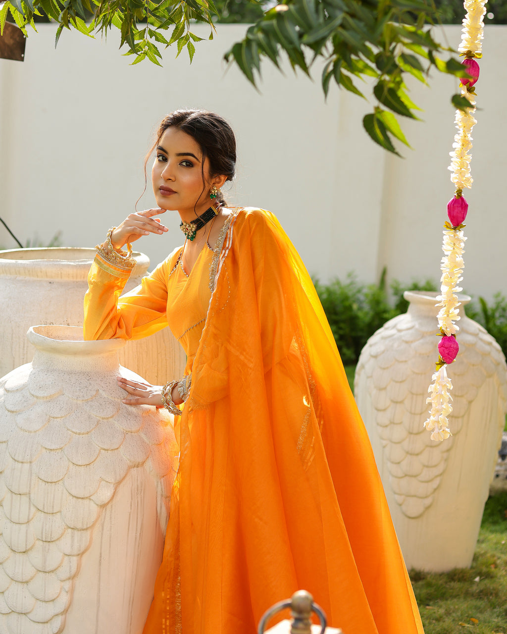 Sunehri Anarkali Set