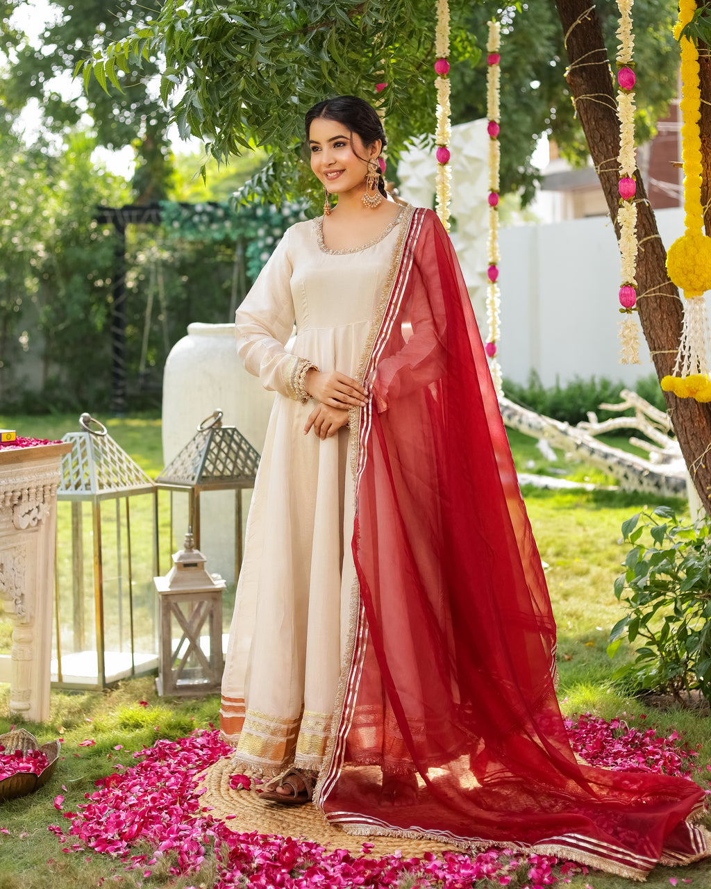 Noor Ivory Anarkali Set with Mehroon Duppata