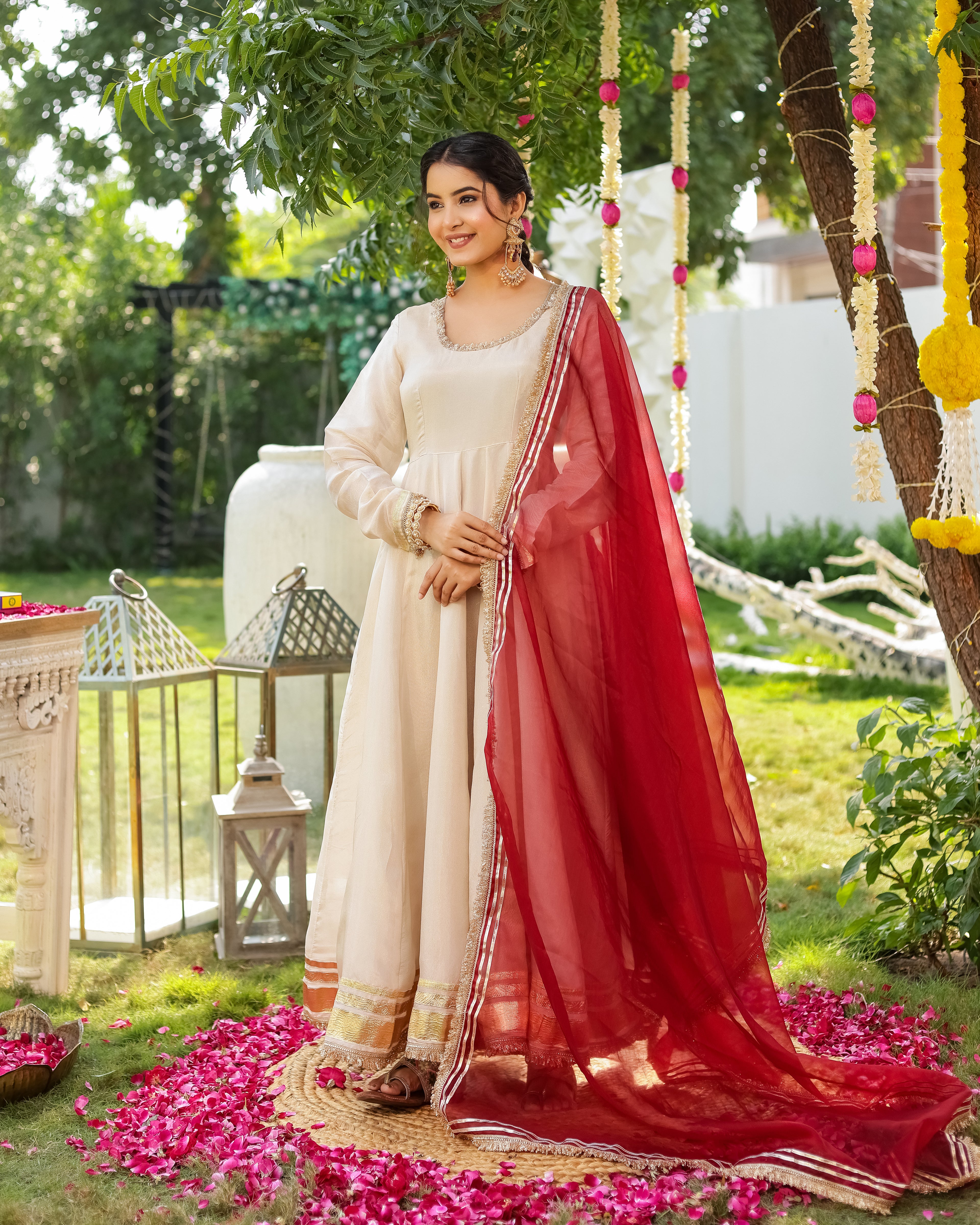 Noor Ivory Anarkali Set with Mehroon Duppata