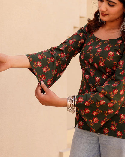 Amara deep back kurti