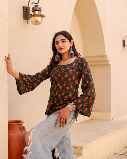 Amara deep back kurti