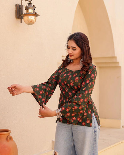 Amara deep back kurti