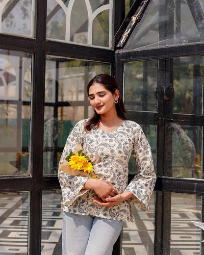 Mehar deep back kurti