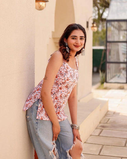 Moon deep back kurti