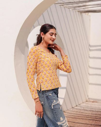Suhani deep back kurti