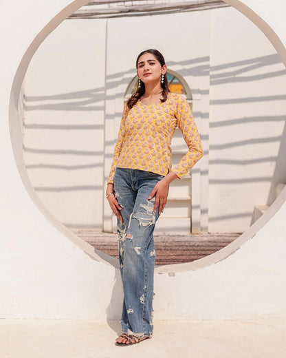 Suhani deep back kurti