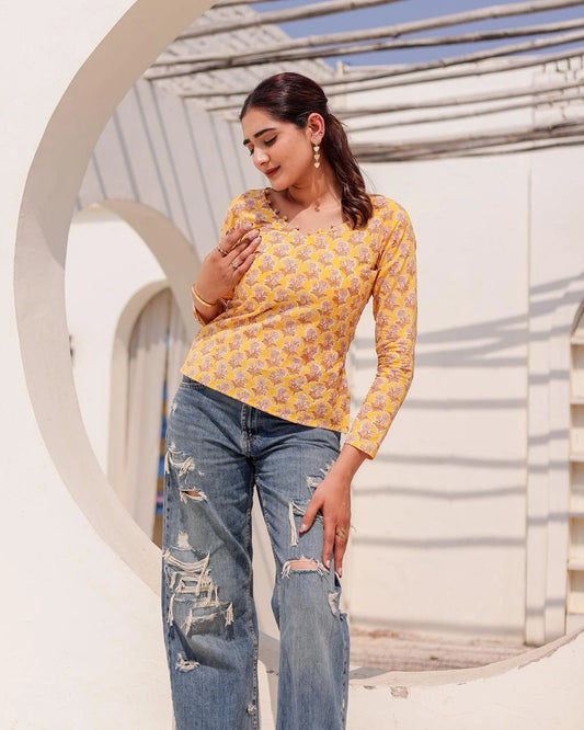 Suhani deep back kurti