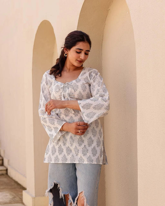 Shwetangi Corset kurti