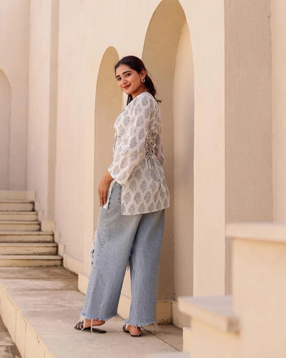 Shwetangi Corset kurti